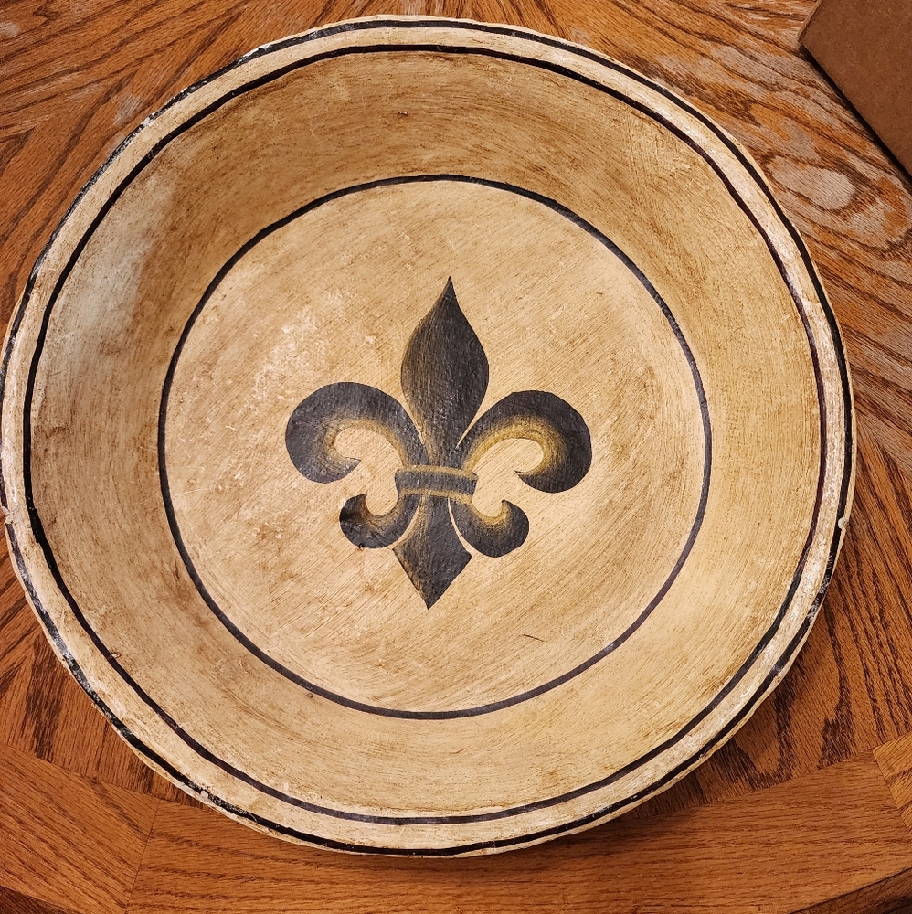 Fluer-de-Lis Decorative Bowl Rustic Center Piece